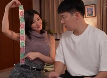 Poster phim Bị người yêu bỏ vì nhu cầu tình dục quá cao, chị gái tìm đến cậu em trai