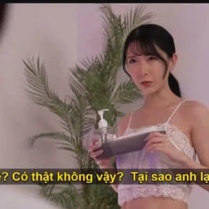 Đi mát-xa gặp ngay em nhân viên phục vụ là đồng nghiệp chảnh chọe ở công ty