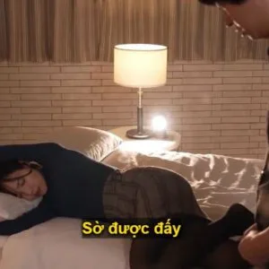 Một đêm mất ngủ với nữ phát thanh viên nổi tiếng khi ở cùng phòng khách sạn