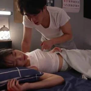 Nữa đêm anh trai “mò” đứa em gái cãi nhau với mẹ bỏ nhà đến ngủ ké