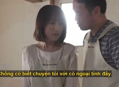 Poster phim Vợ tâm sự với thầy dạy nấu ăn về việc chồng thích xem sex hơn thì gặp ngay máy dập