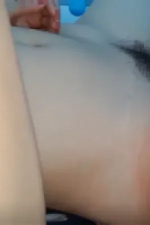 Việt Nam – Ngắm ngực đầy đặn của cô người yêu