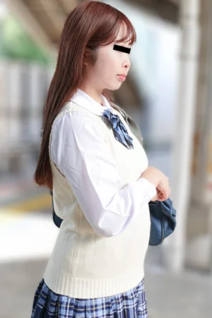 Không Che – 02 – Nữ sinh áo dài bí ẩn bị săn lùng